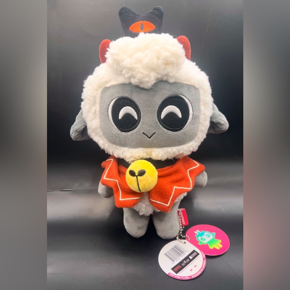 Cult of the Lamb: The Lamb standing plush. Youtooz collectible.